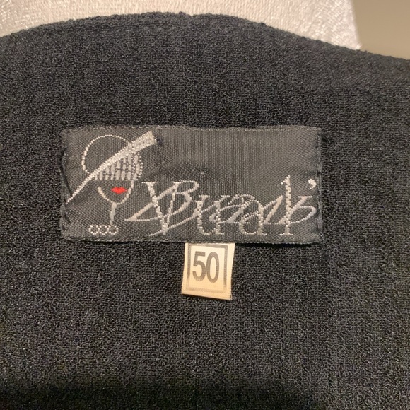 Women’s Blazer - Picture 15 of 16